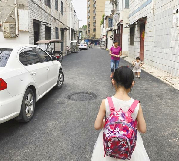 川匯區(qū)榆樹(shù)園街路面改造完成